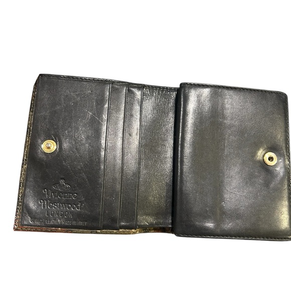 Vivienne Westwood Orange and Brown Checkered Wallet With a KISS Lock Closure - Picture 4 of 8